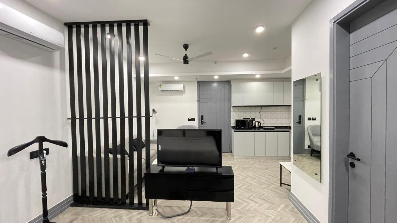 Bedchambers Serviced Apartments, Mg Road Gurgáon Kültér fotó