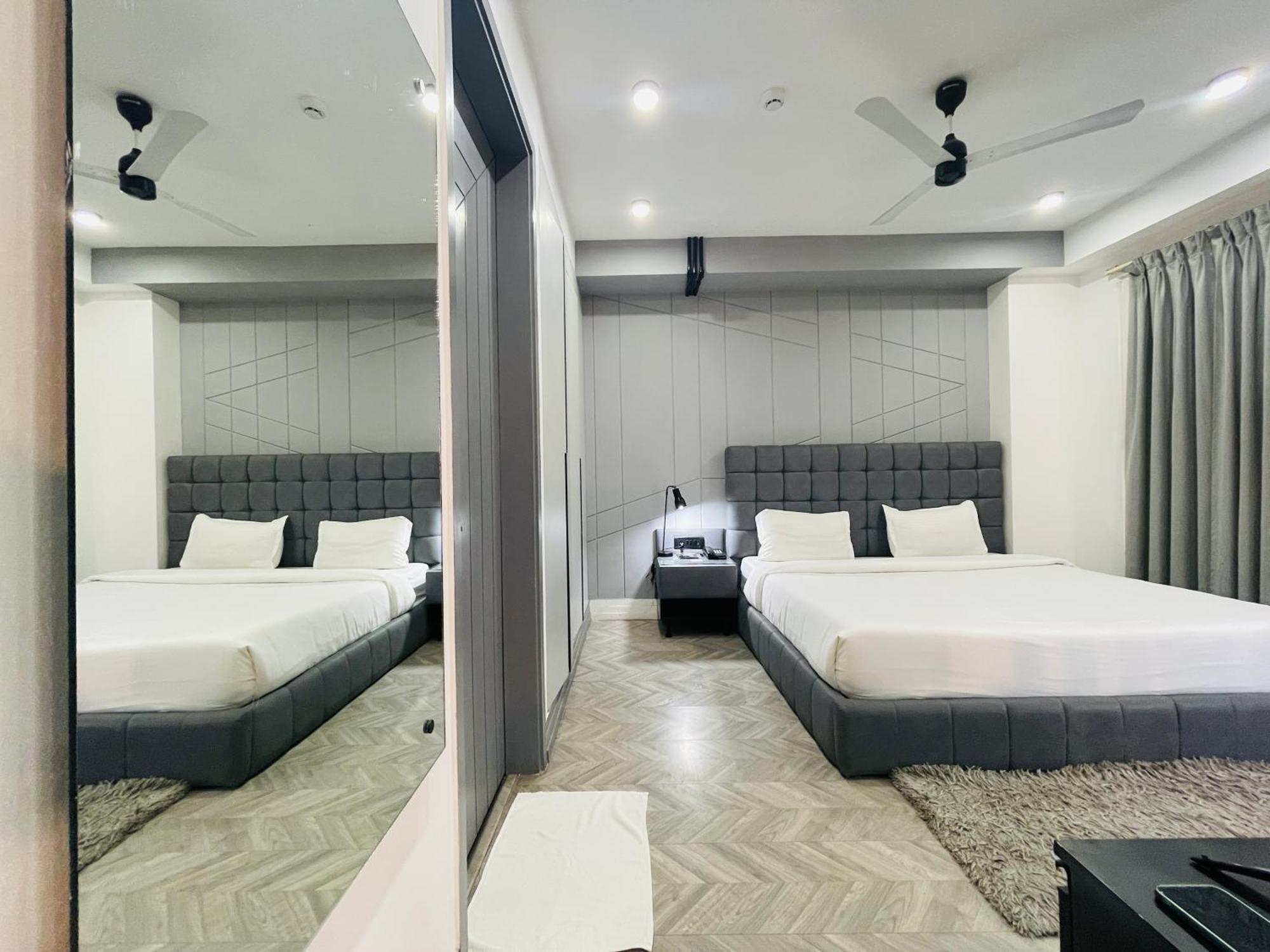 Bedchambers Serviced Apartments, Mg Road Gurgáon Kültér fotó
