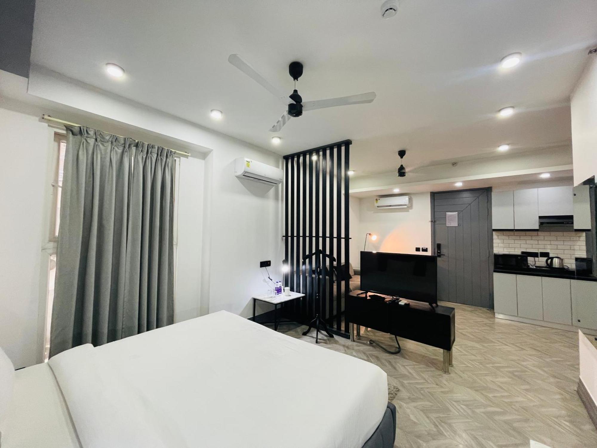 Bedchambers Serviced Apartments, Mg Road Gurgáon Kültér fotó
